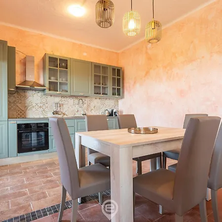 Apartment Blue Eden Vista - Sea View - Aircon - Wifi *