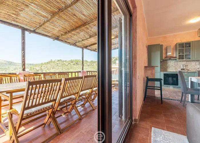 Blue Eden Vista * Domus De Maria